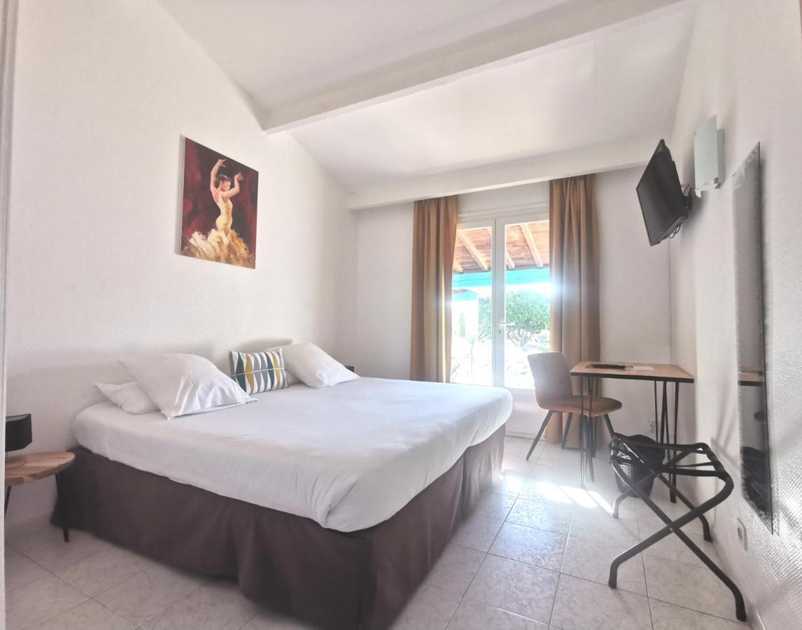 L'Auberge Camarguaise Saintes-Maries-de-la-Mer Eksteriør billede